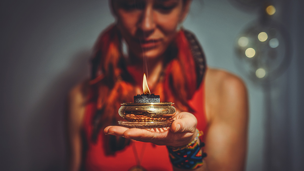 How Psychic Readings Help With Clarity and Life Guidance